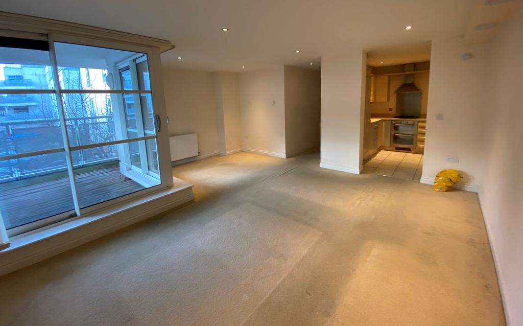 Watkin Road, Freemens Meadow, Leicester, LE2 7HY 2 bed apartment £135,000