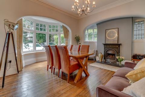 11 Ashleigh Road, Solihull, B91 1AE