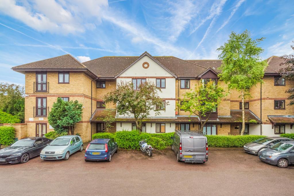 Crofton Park Road, SE4 2 bed flat £375,000