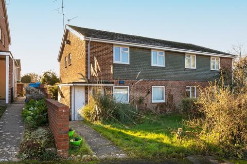6 Field End, Kings Worthy, Winchester, SO23 7PZ