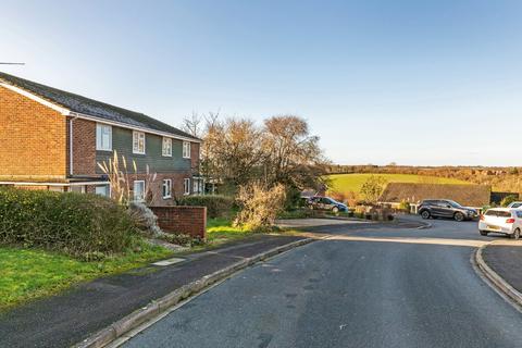 6 Field End, Kings Worthy, Winchester, SO23 7PZ