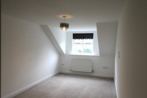 3 bedroom maisonette to rent, The Cloisters, Lincoln