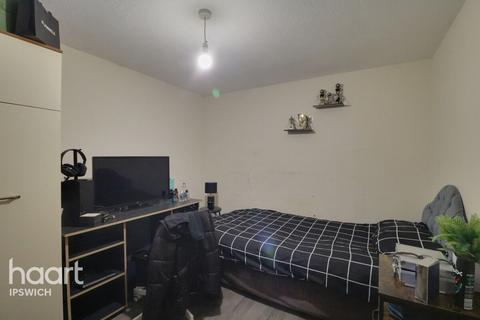 3 bedroom apartment to rent, Norwich Road, Ipswich