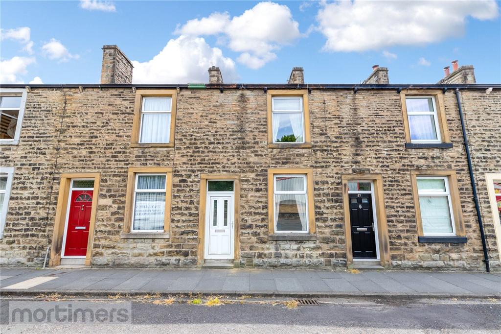 Peel Street, Clitheroe, BB7 2 bed terraced house £119,950
