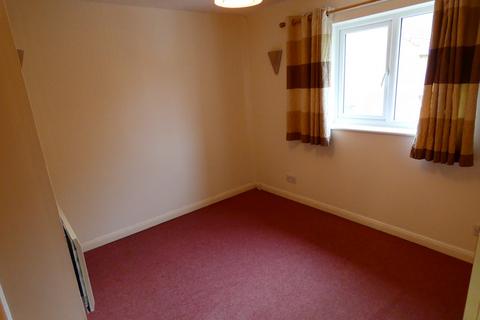 2 bedroom chalet to rent, Heather Gardens, Bedford