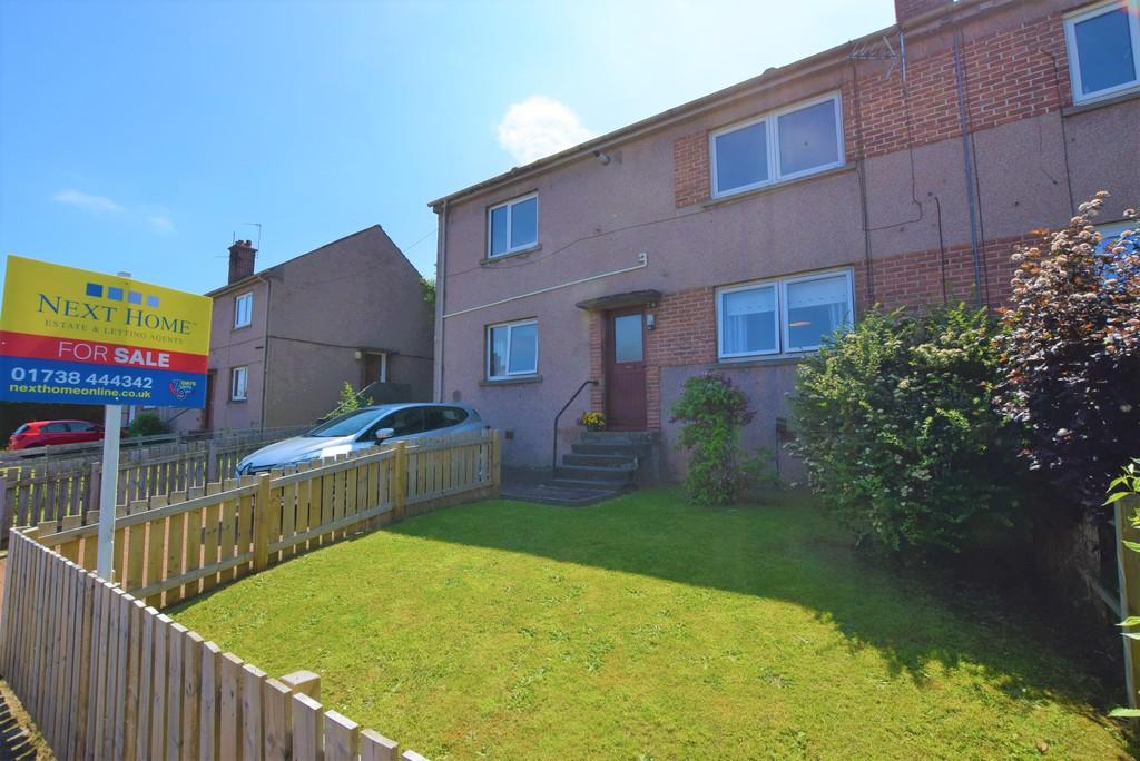 Dunsinane Drive, Perth 2 bed ground floor flat £115,000