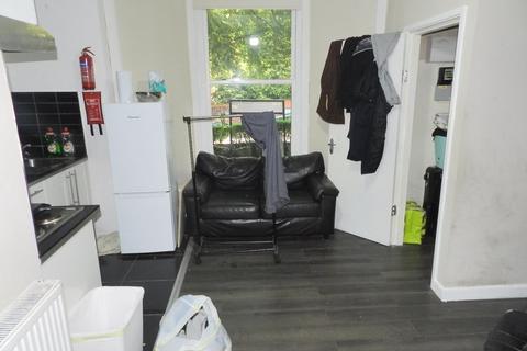 44 Clarendon Road, Leeds, LS2 9PJ