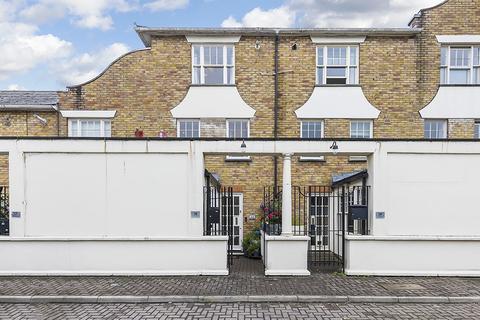 38 Sutton Square, London, E9 6EQ