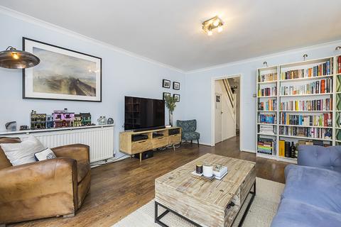 38 Sutton Square, London, E9 6EQ