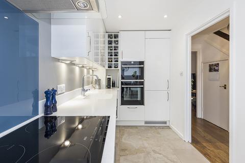 38 Sutton Square, London, E9 6EQ