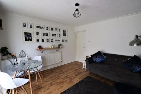 Flat 2, Peregrine House, 2 Princes Avenue, Walsall, WS1 2PH