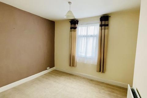 8 Cimla Road, Neath, SA11 3PW