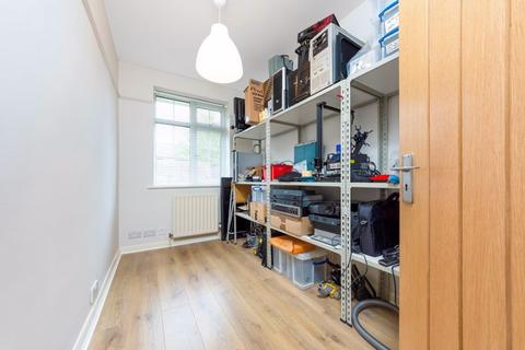 13 Burnham Road, Sidcup, DA14 4PY