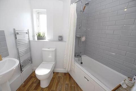 2 bedroom apartment to rent, St. Francis Close, Maidstone ME14