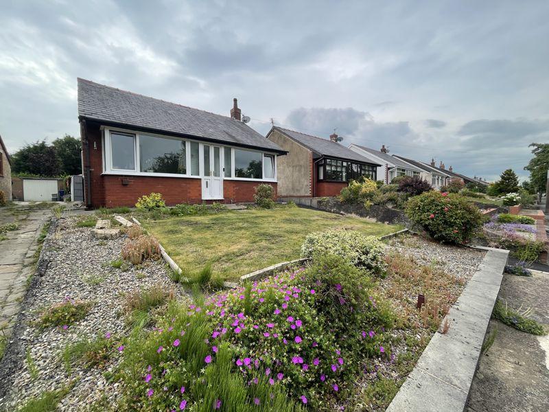 Liverpool Road, Walmer Bridge 3 bed detached bungalow £250,000