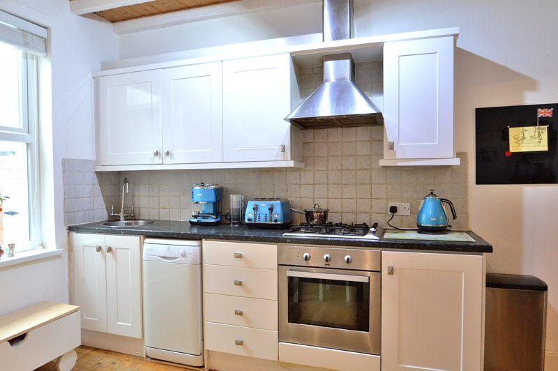 Dining kitchen