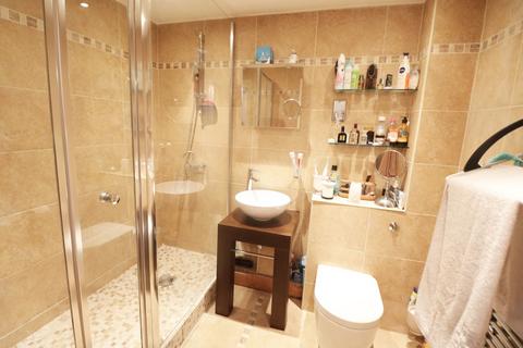 1 bedroom apartment to rent, Henry Doulton Drive, Tooting Bec, London, SW17