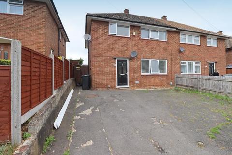 32 Brickly Road, Luton, LU4 9EU