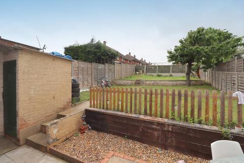 32 Brickly Road, Luton, LU4 9EU