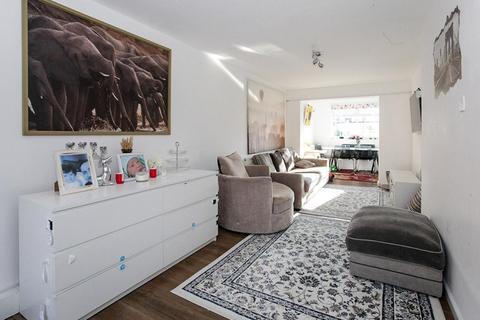 11 Alesia Road, Luton, LU3 3QH