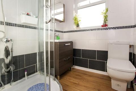 11 Alesia Road, Luton, LU3 3QH