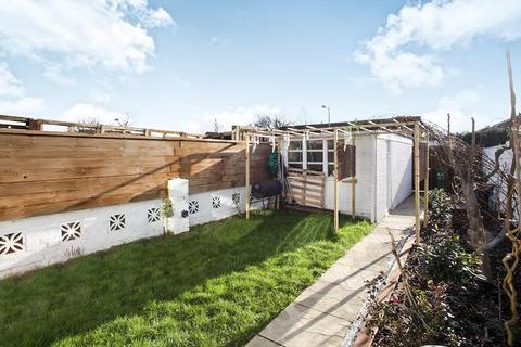 11 Alesia Road, Luton, LU3 3QH