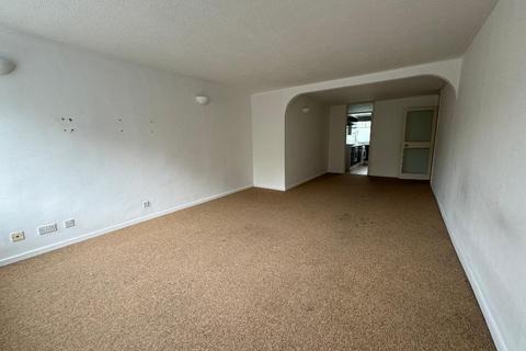 2 bedroom flat to rent, Eaton Road, Hove, East Sussex, BN3 3AR