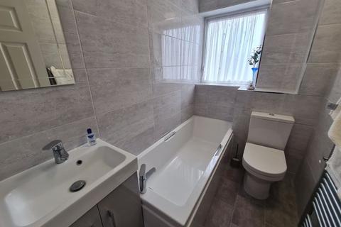 15 Balmoral Close, Bedlington, NE22 5YD