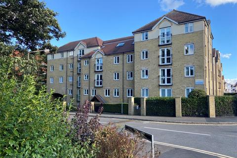 1 bedroom apartment for sale - King Georges Close, Rayleigh, Essex, SS6