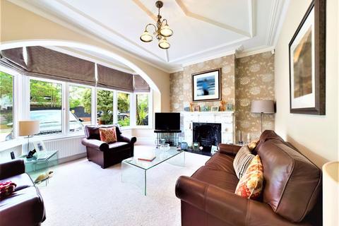 11 Gordon Road, London, E4 6BT