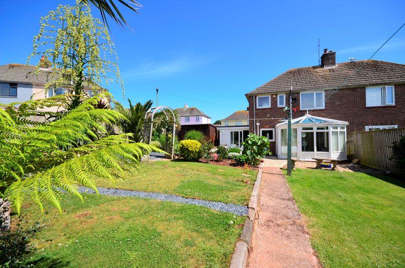 EDINBURGH ROAD, BRIXHAM 3 bed semidetached house £299,950