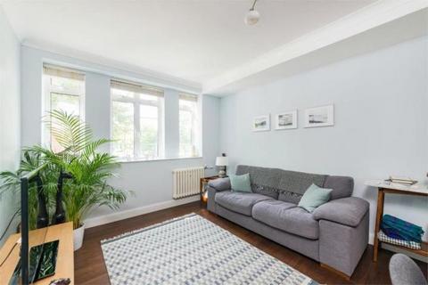 2 bedroom flat to rent, Latymer Court, Hammersmith Road, Hammersmith, W6