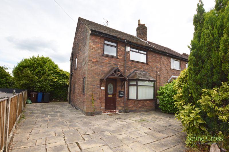Maple Avenue, Lowton, Warrington, WA3 2DA 3 bed semidetached house £