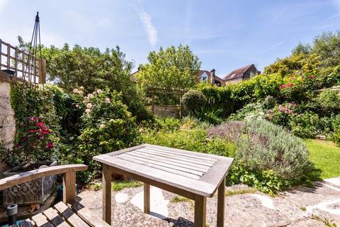 3 bedroom end of terrace house for sale - Wellsway, Bath