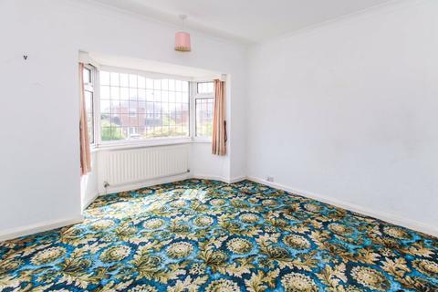 41 Heath Avenue, Werrington, Stoke-on-trent, ST9 0HT