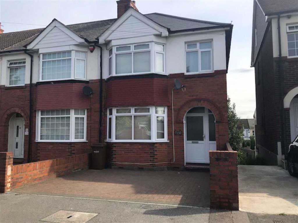 Sturdee Avenue, Gillingham 3 bed semidetached house £325,000