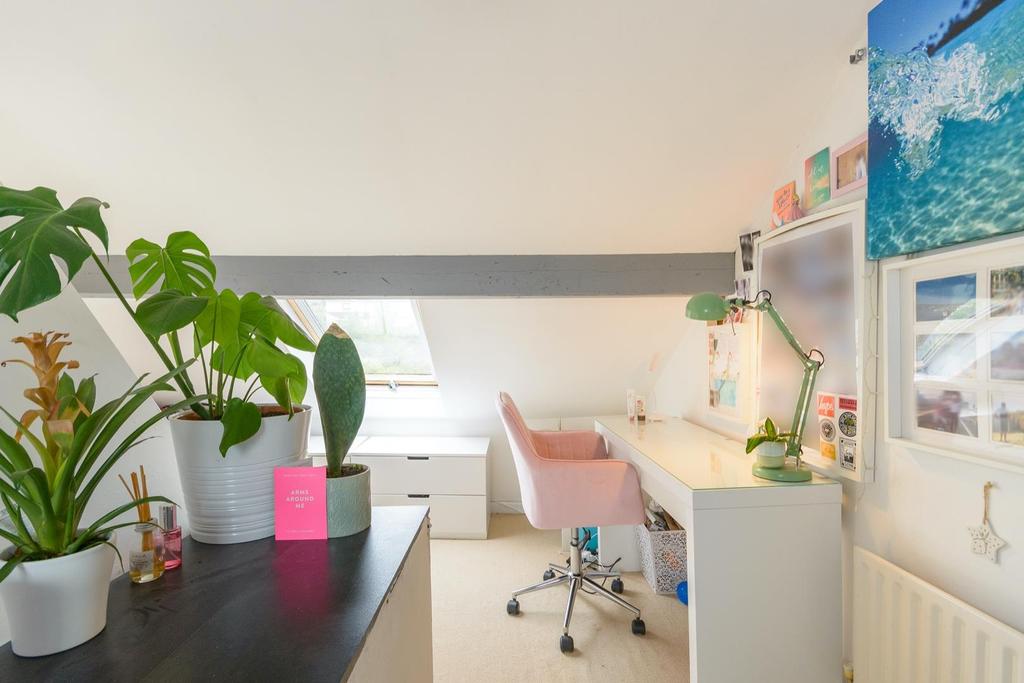 TEERTSNOSLEN41 - Bedroom K.jpg