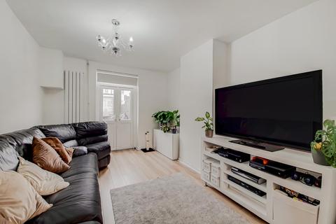 32 Ilfracombe Road, Bromley, BR1 5HB