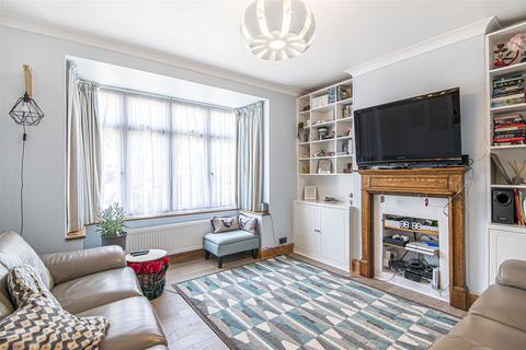 24 Glyn Road, Worcester Park, KT4 8SD