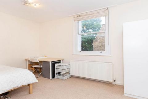 4 bedroom house to rent, NW1