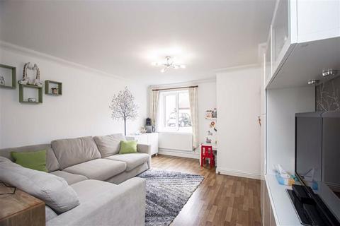 16 Blansby Chase, Emerson Valley, Milton Keynes, MK4 2LT