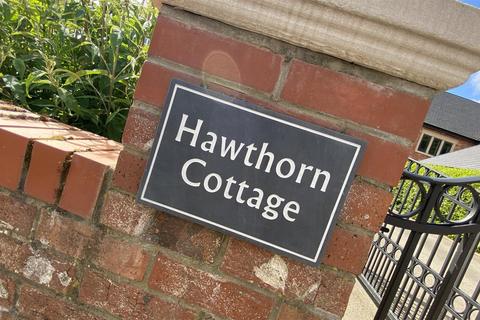 5 bedroom detached house for sale - Hawthorn Cottage, Little Thorpe