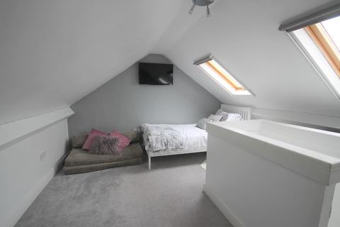 11 Kesteven Road, Middlesbrough, TS4 3QF