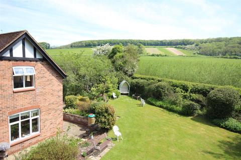 44 Beverley Road, South Cave, Brough, HU15 2AU