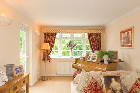 23 Kirby Close, Epsom, KT19 0PW
