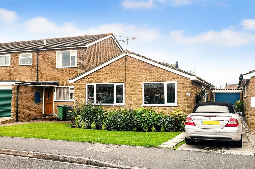 Bridgemere Road, Eastbourne 2 bed detached bungalow £325,000