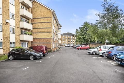 2 bedroom apartment to rent, Winslet Place,  West Reading,  RG30