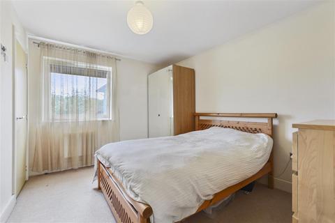 5 Wraysbury Drive, West Drayton, UB7 7FL