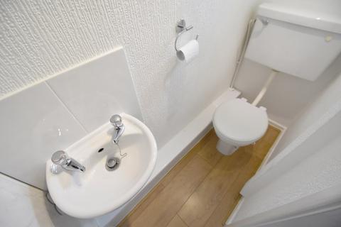 14 Fylde Close, Barnsley, S71 2SN