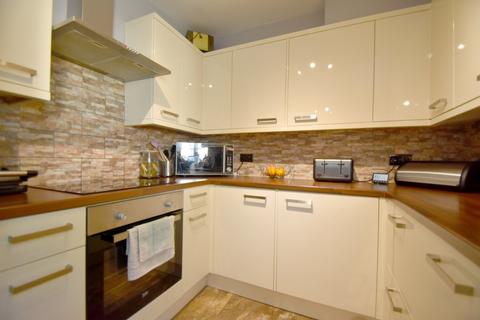 63 Acre Road, Leeds, LS10 4EG